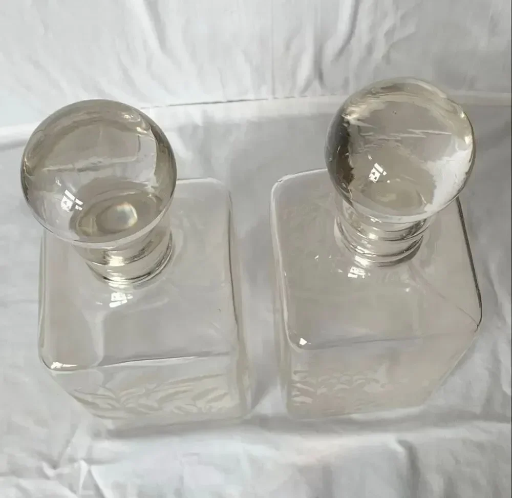 2 Vintage Etched Glass Decanters Thistle Rye Bourbon Bar BOTTLES STOPPERS SET